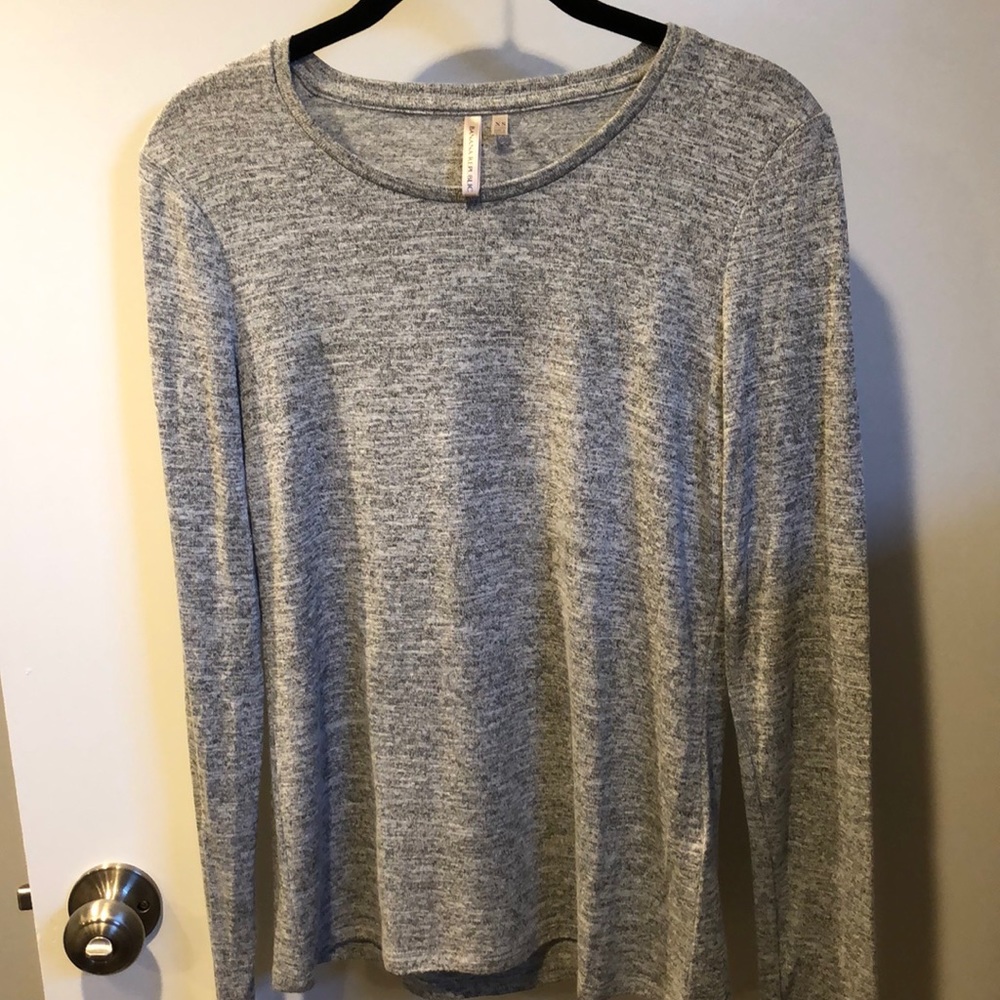 Banana Republic shirt. Size XS.